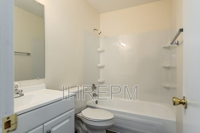 Foto del edificio - 2595 Red Rock Blvd