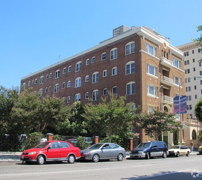 Primary Photo - California Condominums