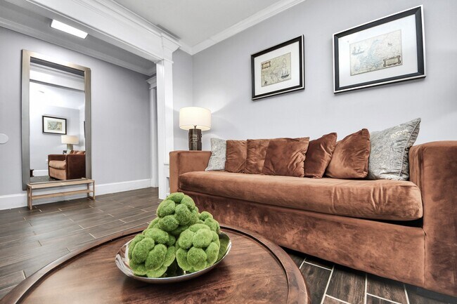 Foto del edificio - 8607 Shadow Crest St