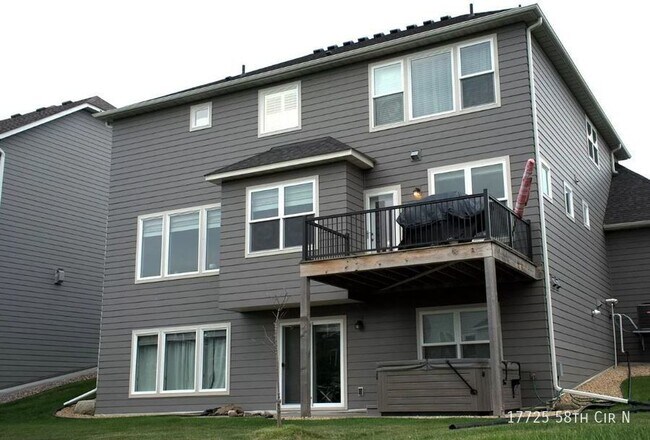 Foto del edificio - 5br 5ba 3cg ~ Security Deposit Free Altern...