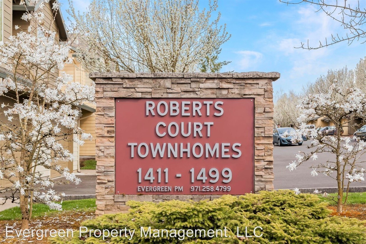 Foto principal - 1483 SE Roberts Dr