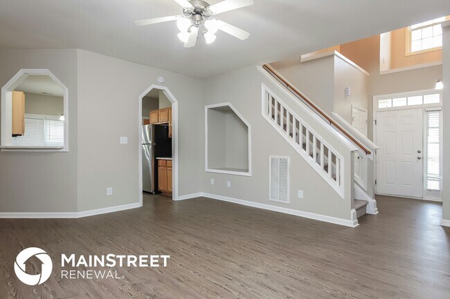 Foto del edificio - 6032 Brambleberry Way