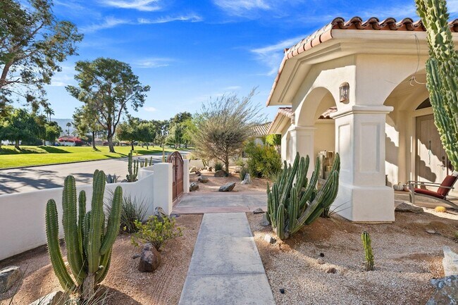 Building Photo - 73110 Calliandra St