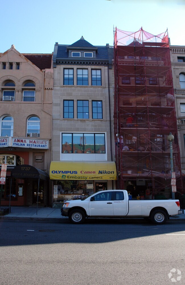 Building Photo - 1735 Connecticut Ave NW