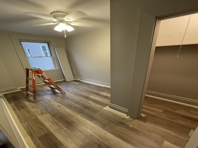 Building Photo - 311 Semple St