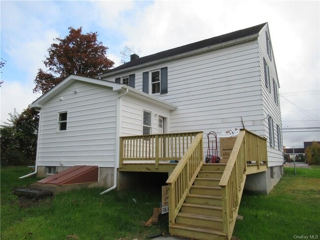 Building Photo - 670 County Rte 1