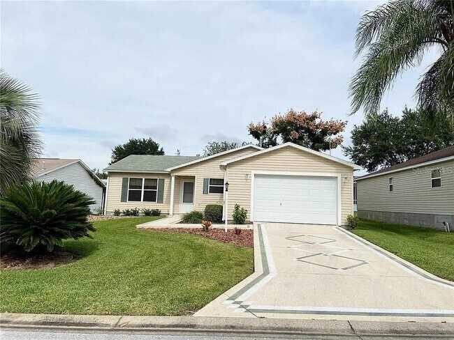 Foto del edificio - 9523 SE 168th Maplesong Ln