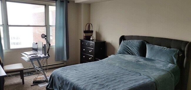 Building Photo - 1101 Saint Paul St