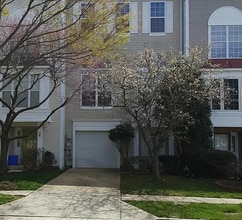 Building Photo - 6218 Grenfell Loop