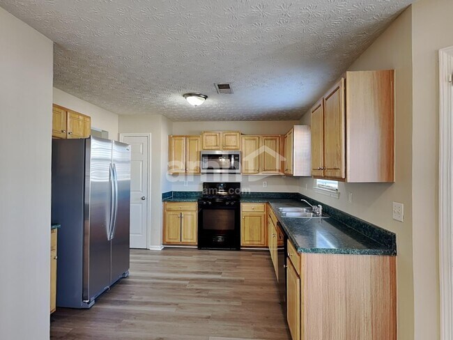 Foto del edificio - 705 Compton Ln