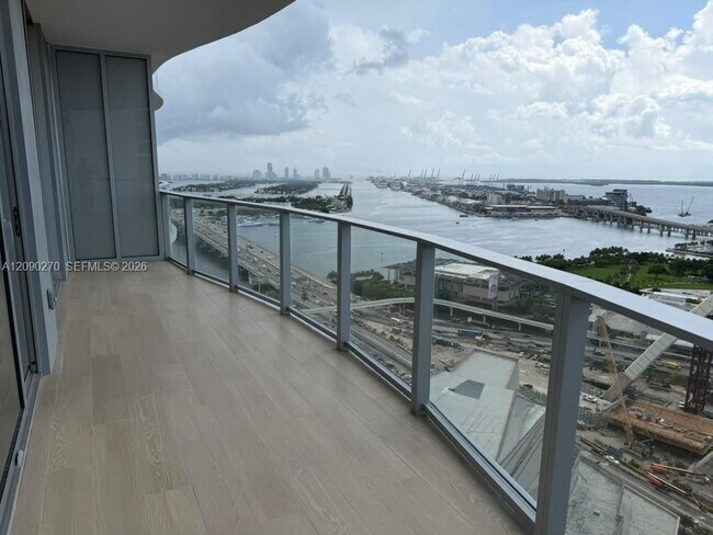 Building Photo - 1400 Biscayne Blvd