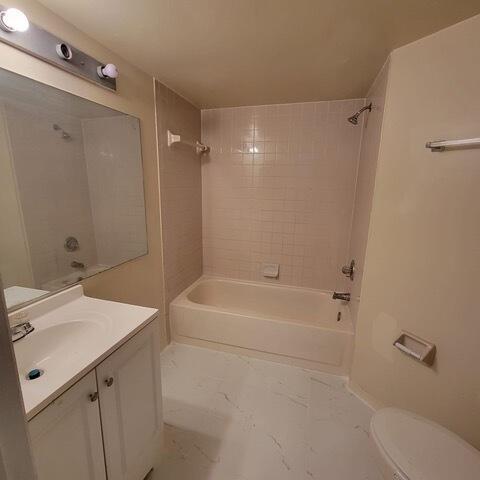 Foto del edificio - 212 Lake Pointe Dr
