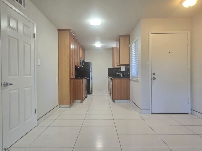 Foto del edificio - 3591 Brookdale Dr