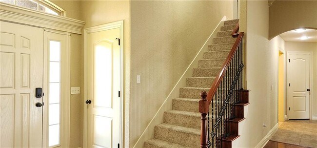 Foto del edificio - 4000 SW Hollowbrook St