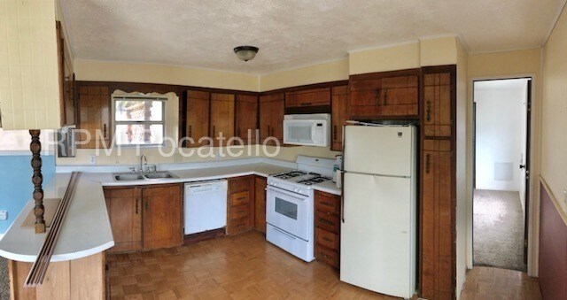 Foto del edificio - 3 BEDROOM 2 BATHROOM HOUSE TRAILER FOR RENT