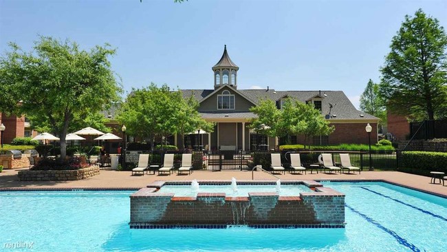 Foto del edificio - 5720 Bryant Irvin Rd