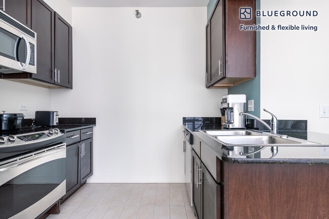 Foto del edificio - 210 N Wells St