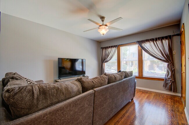 Foto del edificio - 3012 N Luna Ave