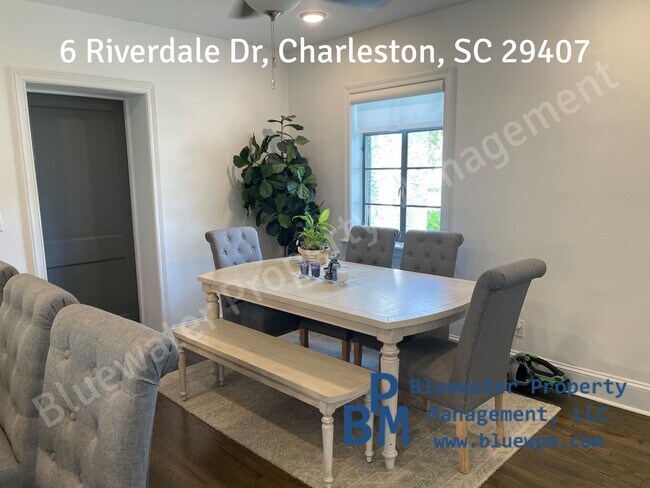 Foto del edificio - 6 Riverdale Dr