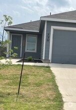Building Photo - 730 Tulsa Trl