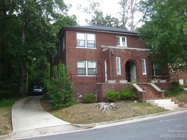 Building Photo - 320 N 6th St