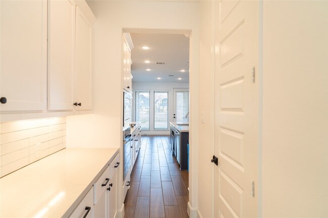 Foto del edificio - 29856 Smoky Ridge Rd