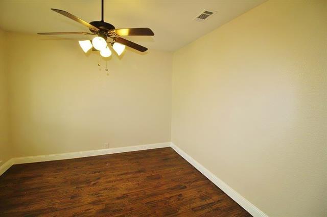 Foto del edificio - 1109 Garden Ridge Dr
