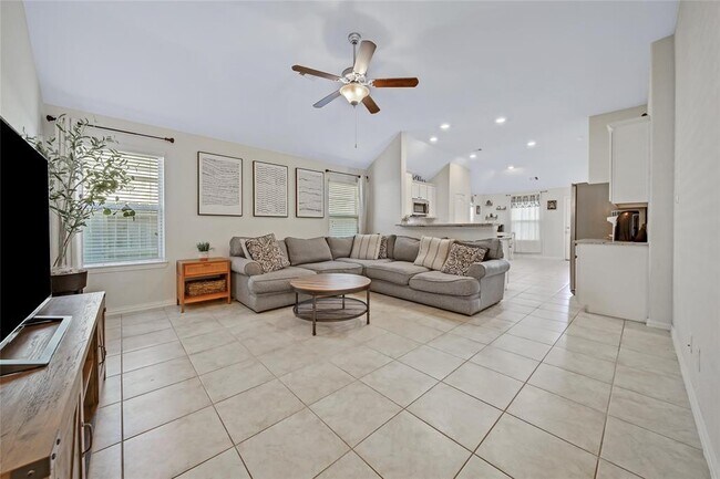Building Photo - 20334 Highfield Park Dr