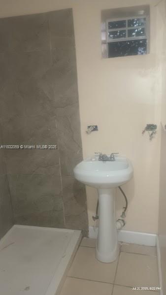 Foto del edificio - 2300 NW 15th Ct