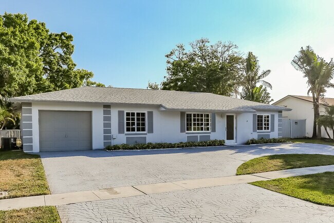 Building Photo - 9896 Liberty Ct