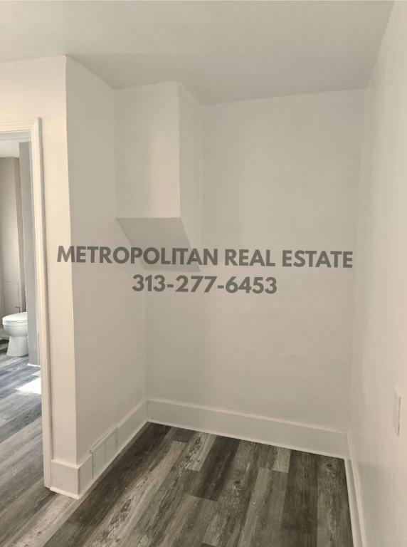 Foto del edificio - 4476 Monroe St