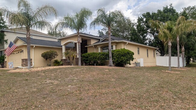 Foto del edificio - 4582 Sheringham Ct