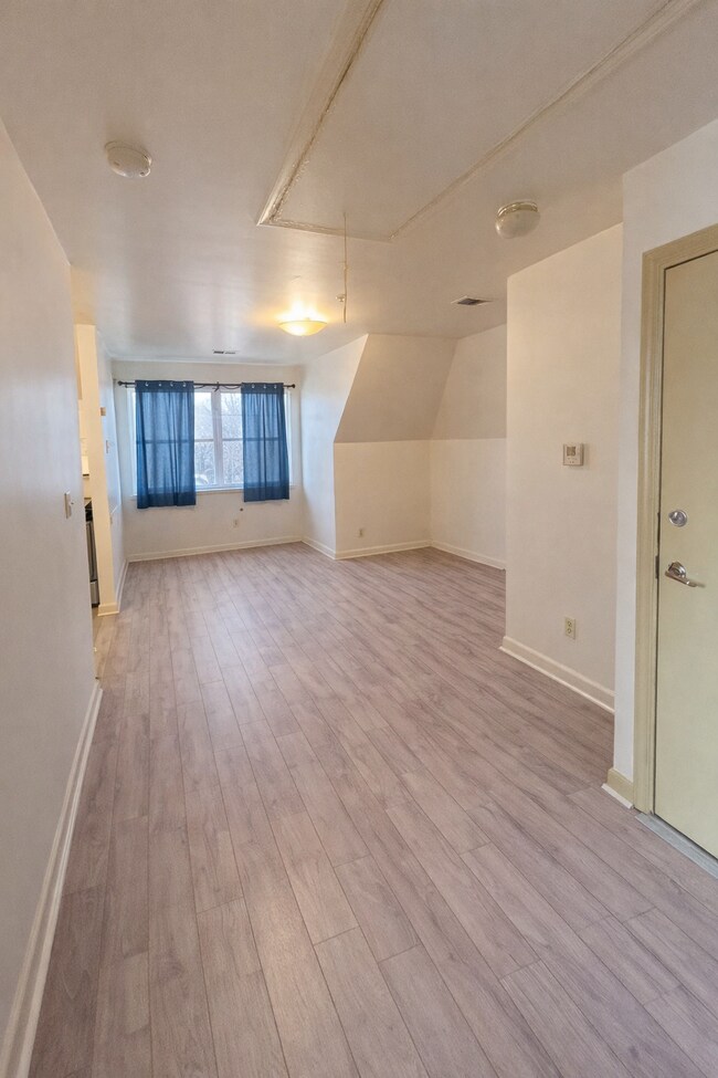 Foto del edificio - 112 N Fairmount St