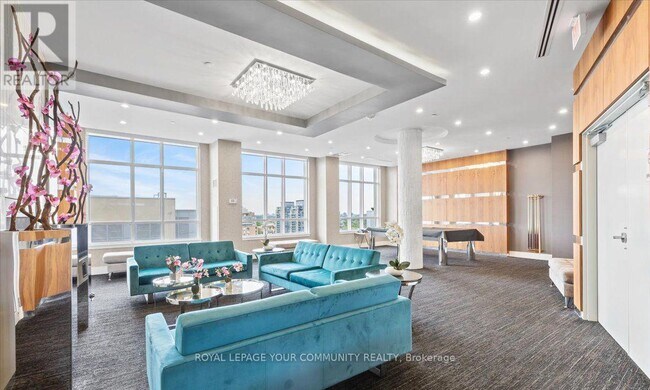 Photo du bâtiment - 9205-9205 Yonge St