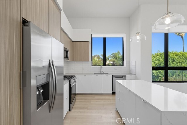 Building Photo - 12078 Guerin St