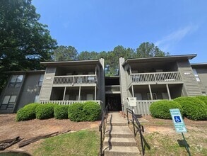 Building Photo - 1895 Tryon Dr