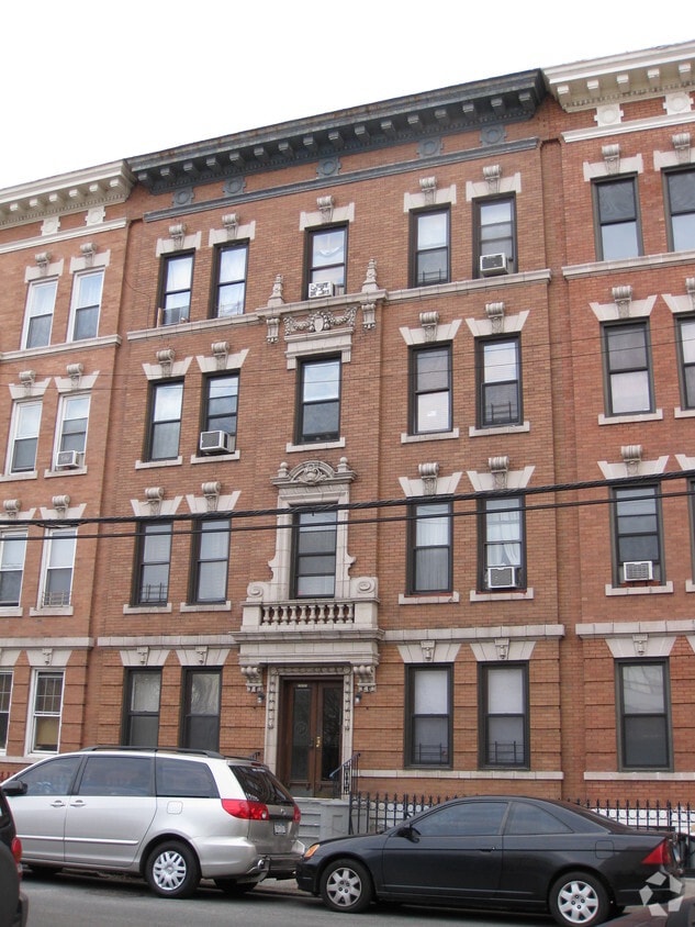 Building Photo - 34-21 37th St
