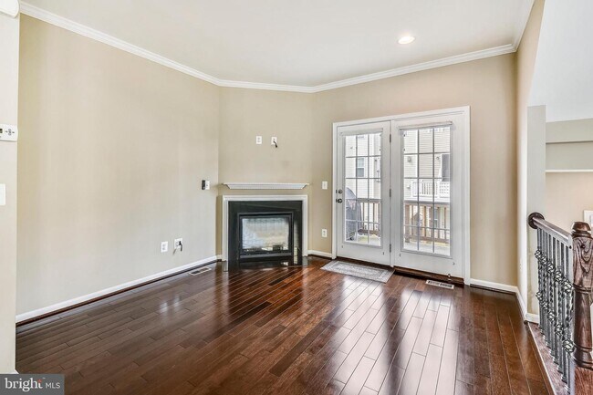 Foto del edificio - 21771 Harroun Terrace