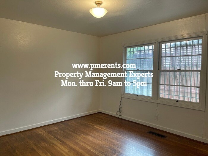 Primary Photo - 2226 N Pershing Ave