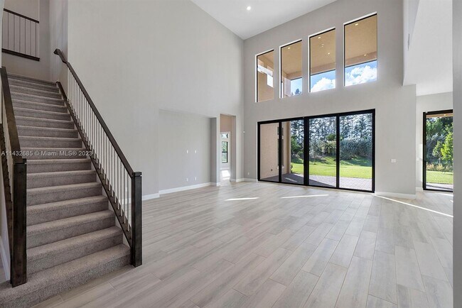 Foto del edificio - 9065 W Parkland Bay Trl