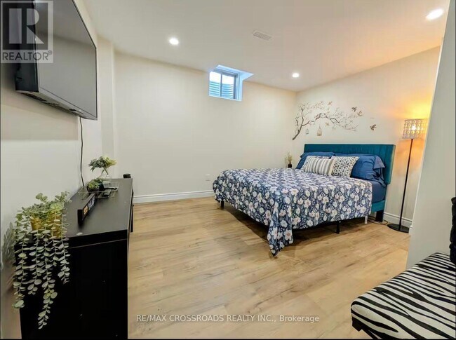 Building Photo - 9 Albert Newell Dr