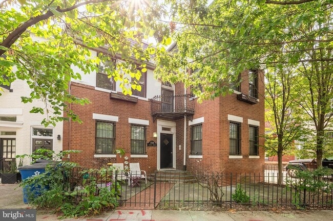 Photo - 1768 Florida Ave NW House