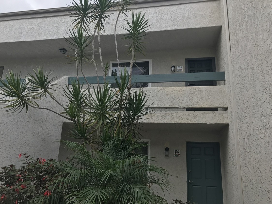 2306 Altisma Way Unit 215, Carlsbad, CA 92009 Apartment for Rent in