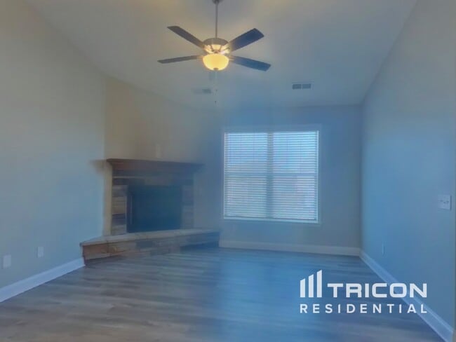 Building Photo - 65 Cane Hill Dr
