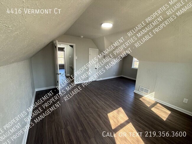 Foto del edificio - 4416 Vermont Ct