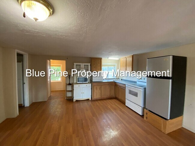 Foto del edificio - 8478 S 1st E