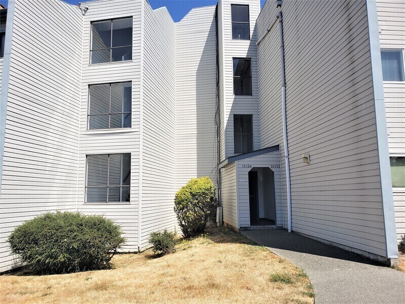 15142 65th Ave S, Tukwila, WA 98188 House Rental in Tukwila, WA