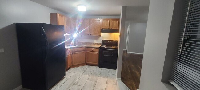 Foto del edificio - 6205 S Michigan Ave