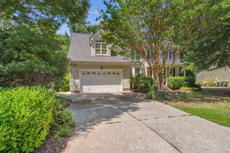 Building Photo - 117 Buckhurst Dr