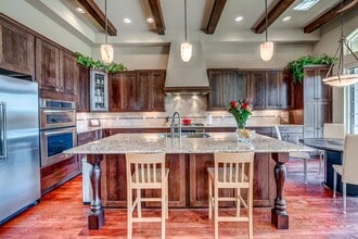 Building Photo - 7812 Vallagio Ln